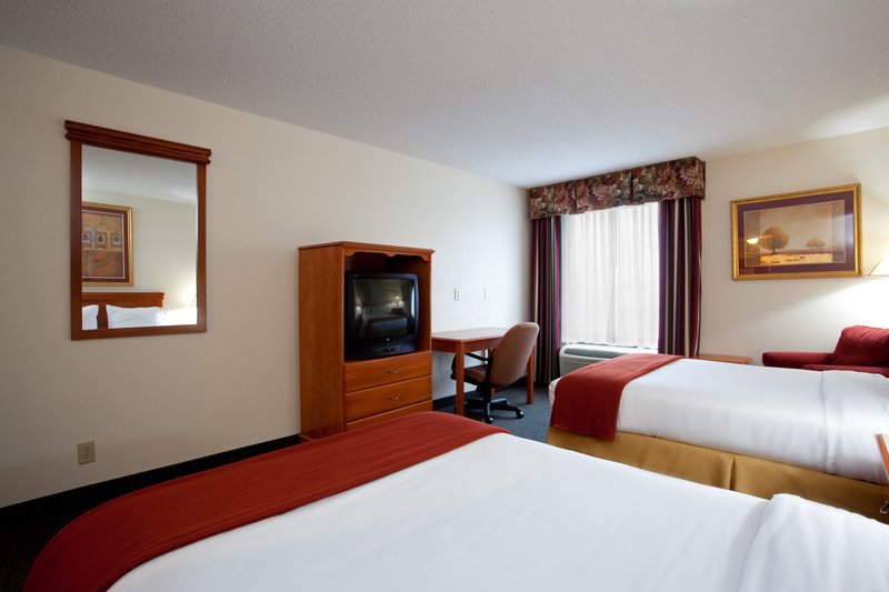 Holiday Inn Express & Suites PETERSBURG/DINWIDDIE - Petersburg, VA