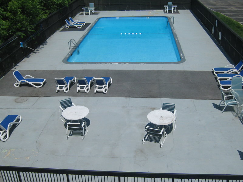 Holiday Inn Danbury-Bethel @ I-84 - Danbury, CT