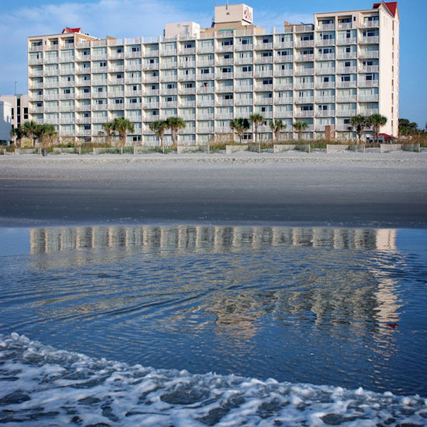 Maritime Beach Club