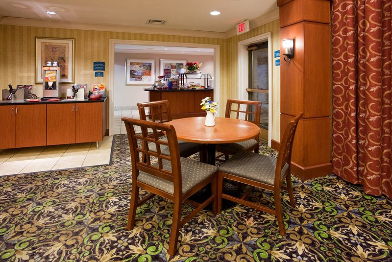 Staybridge Suites EAGAN ARPT SOUTH - MALL AREA - Saint Paul, MN