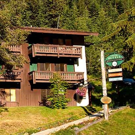 Crystal Mountain Hotels - Enumclaw, WA