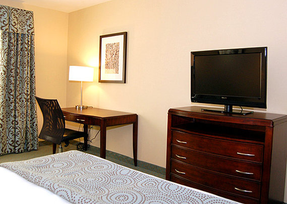 Fairfield Inn & Suites By Marriott Lenox Great Barrington/Berkshires - Great Barrington, MA