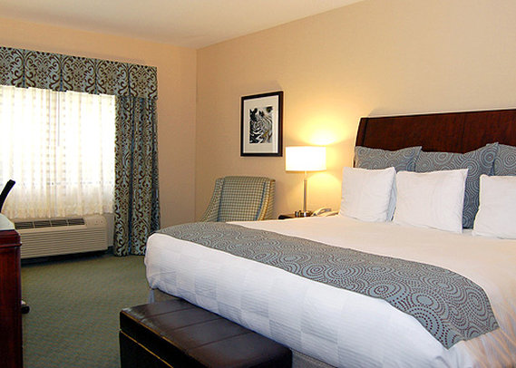 Fairfield Inn & Suites By Marriott Lenox Great Barrington/Berkshires - Great Barrington, MA