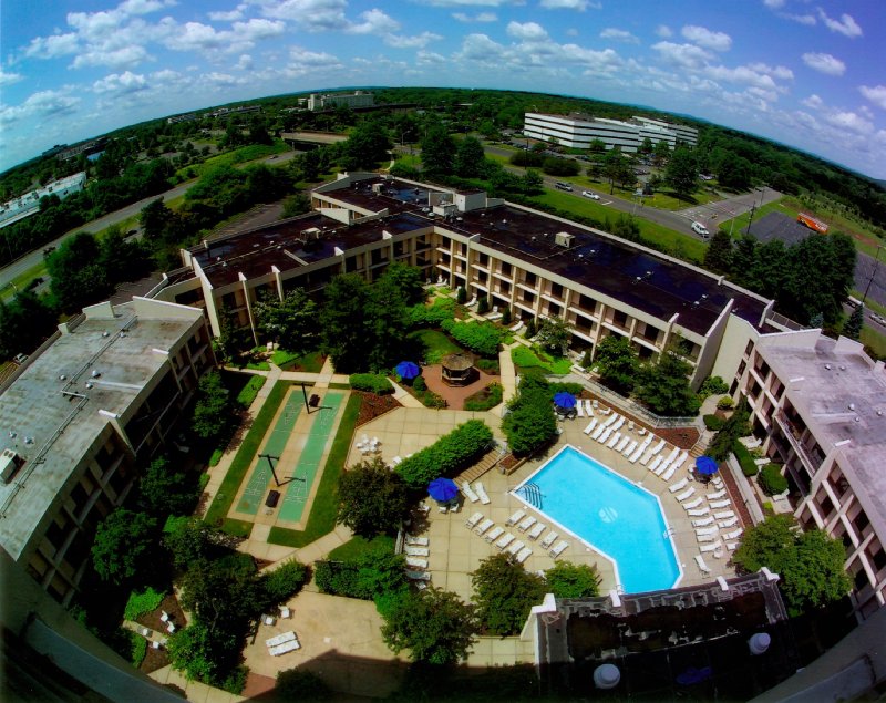 Crowne Plaza Hotel Somerset-Bridgewater - Somerset, NJ