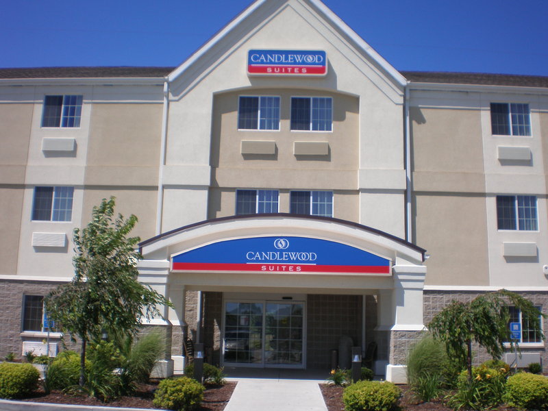 Candlewood Suites ELKHART - Elkhart, IN