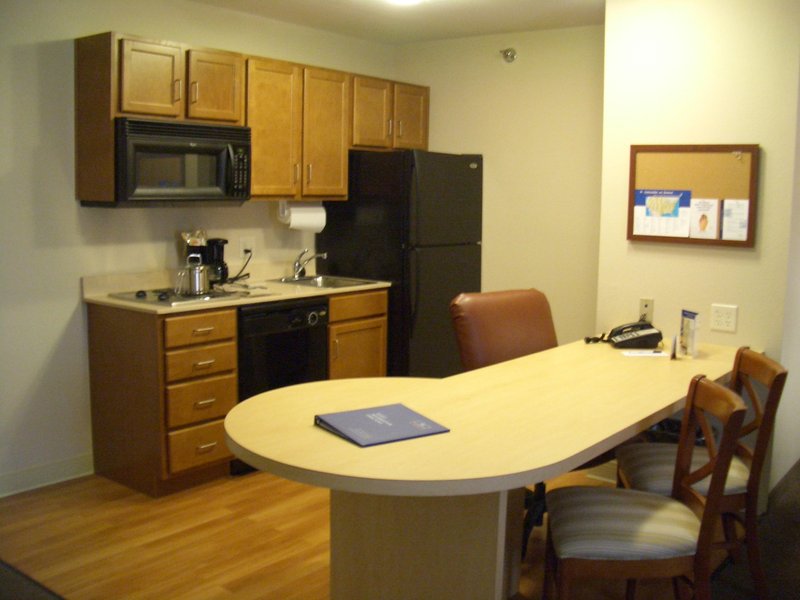 Candlewood Suites ELKHART - Elkhart, IN