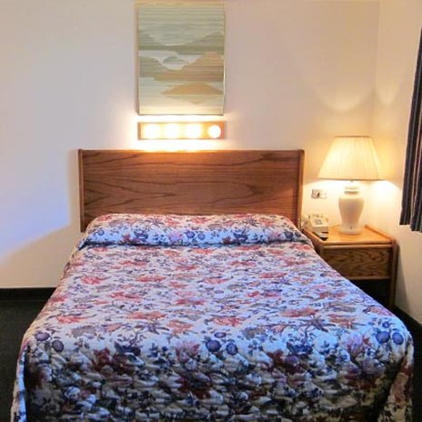 Cozy Cove Beachfront Resort Inn - Lincoln City, OR