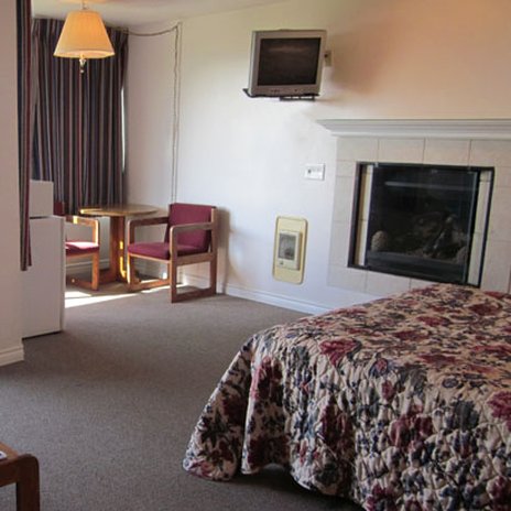Cozy Cove Beachfront Resort Inn - Lincoln City, OR