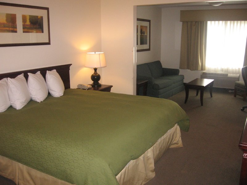 Country Inn & Suites Gurnee - Gurnee, IL