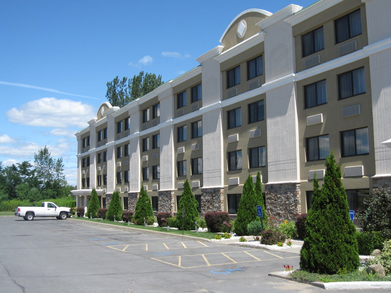 Holiday Inn - Plattsburgh, NY