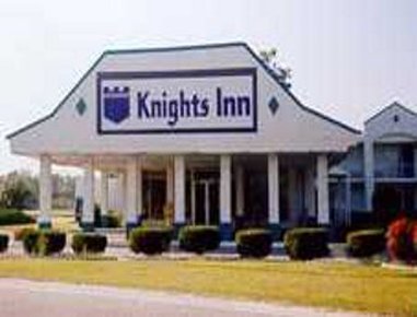 Knights Inn Lumberton - Lumberton, NC