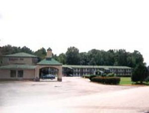 Knights Inn Point South