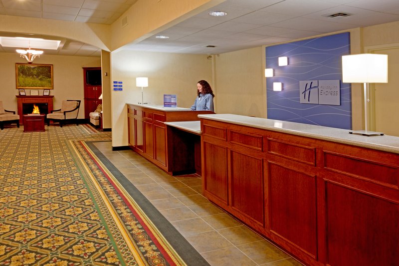 Holiday Inn Express ELMIRA-HORSEHEADS - Horseheads, NY