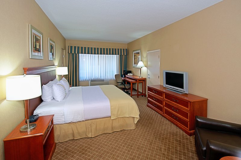 Country Inn & Suites - El Paso, TX