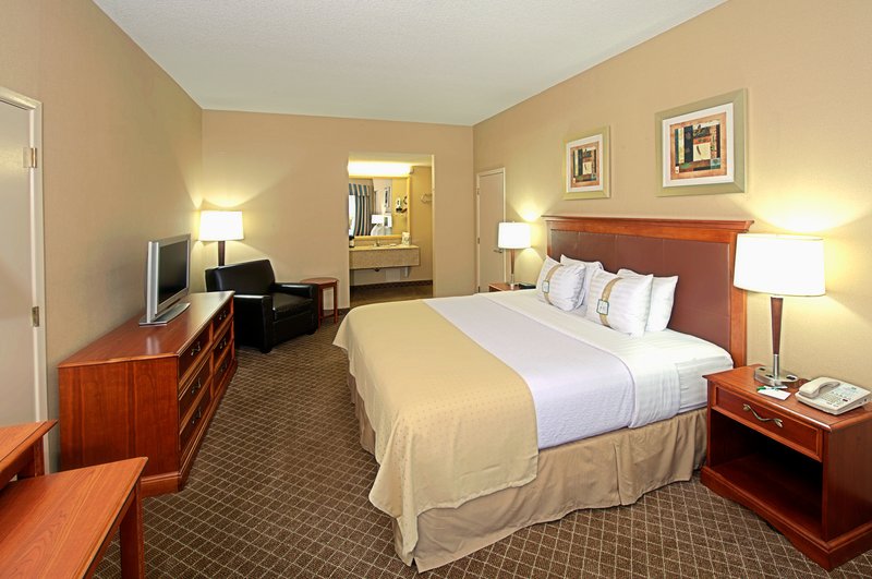 Country Inn & Suites - El Paso, TX