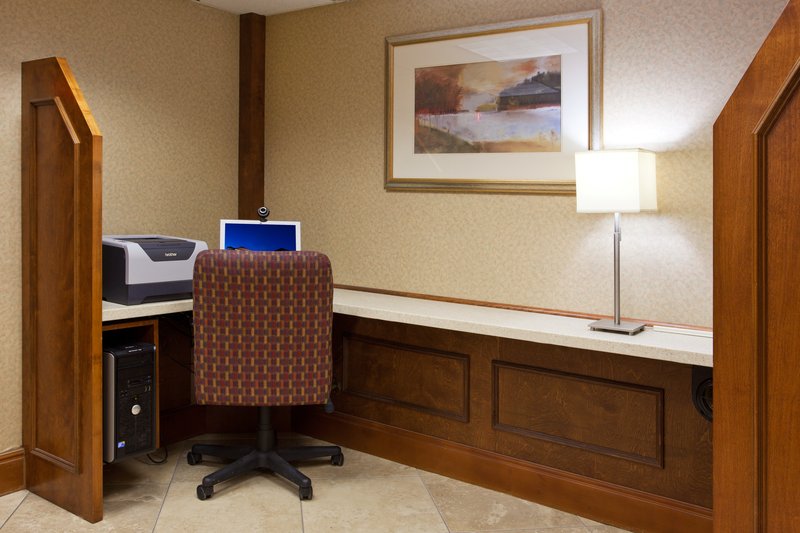 Holiday Inn Express PITTSBURGH-CRANBERRY - Slippery Rock, PA