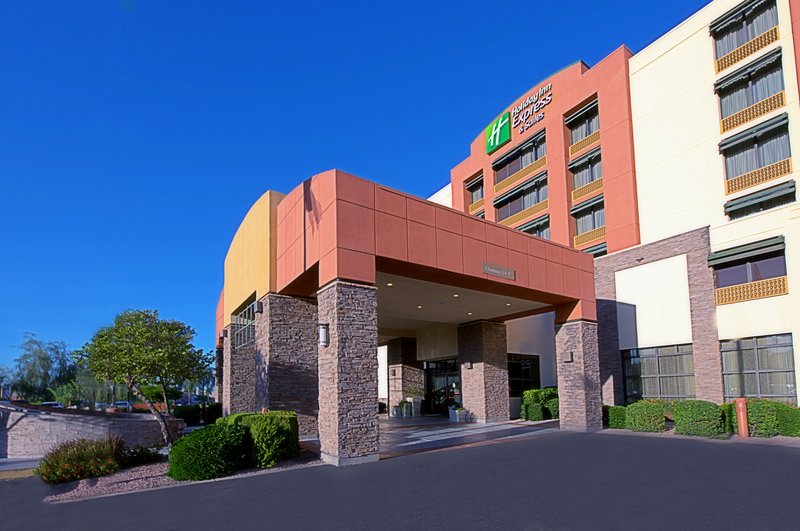 Holiday Inn - Gilbert, AZ