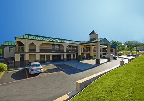 Quality Inn - Mount Pleasant, TX