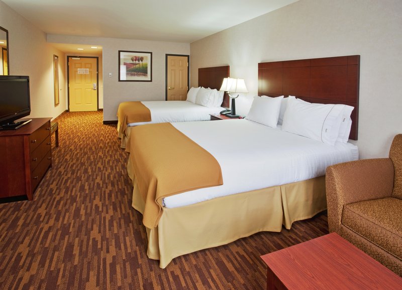 Holiday Inn Express YREKA-SHASTA AREA - Shasta Lake, CA
