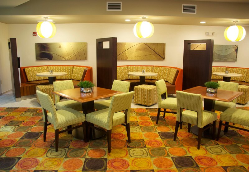 Courtyard By Marriott Hickory - Hickory, NC