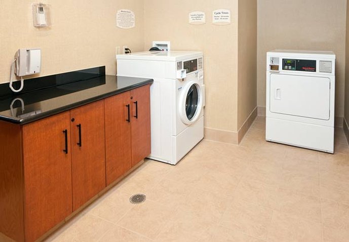 Quality Suites - Millbrae, CA