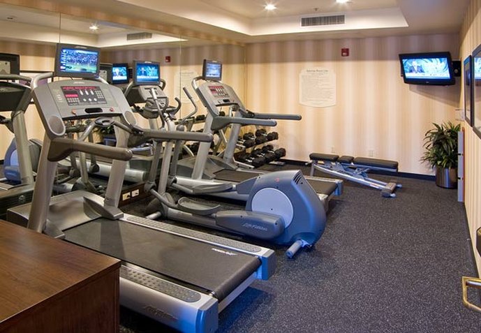 Quality Suites - Millbrae, CA