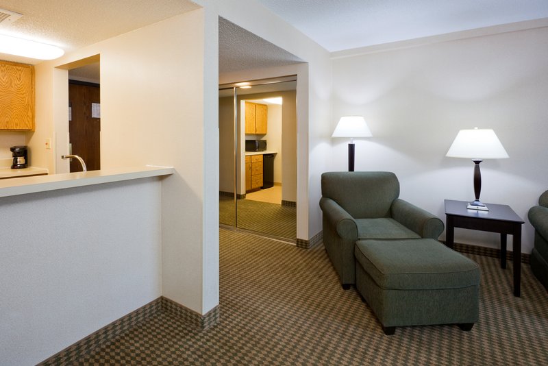 Holiday Inn - Fargo, ND