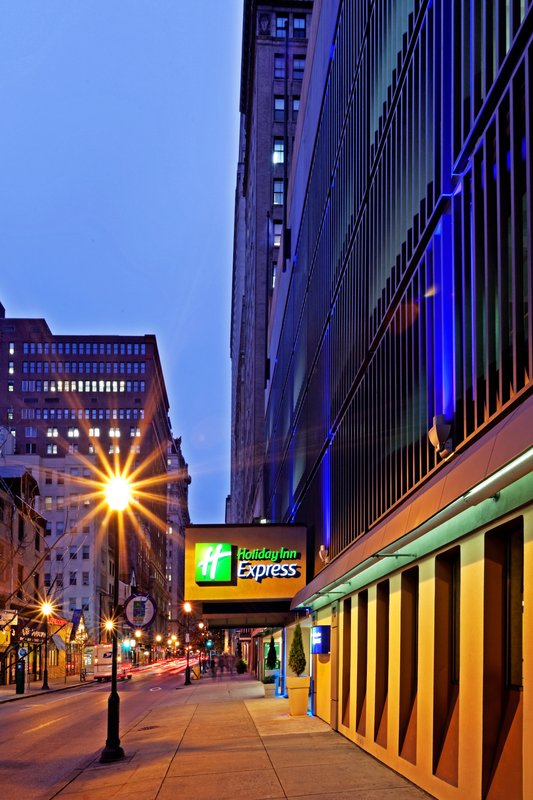 Holiday Inn Express-Midtown - Philadelphia, PA