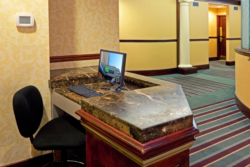 Holiday Inn Express-Midtown - Philadelphia, PA