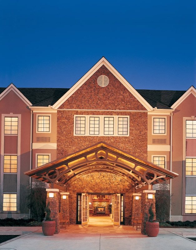 STAYBRIDGE SUITES - Yorktown, VA