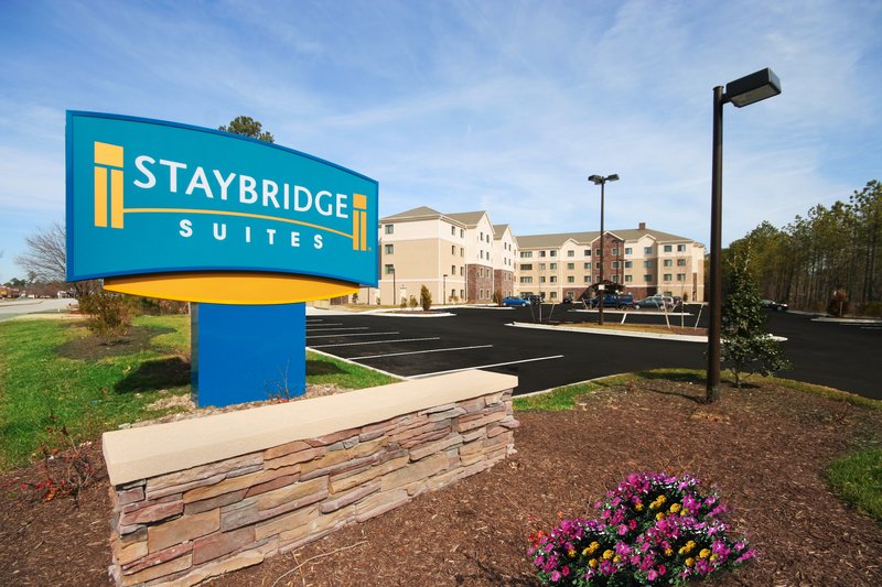 STAYBRIDGE SUITES - Yorktown, VA