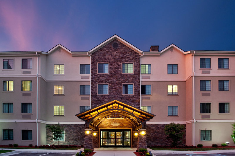 STAYBRIDGE SUITES - Yorktown, VA