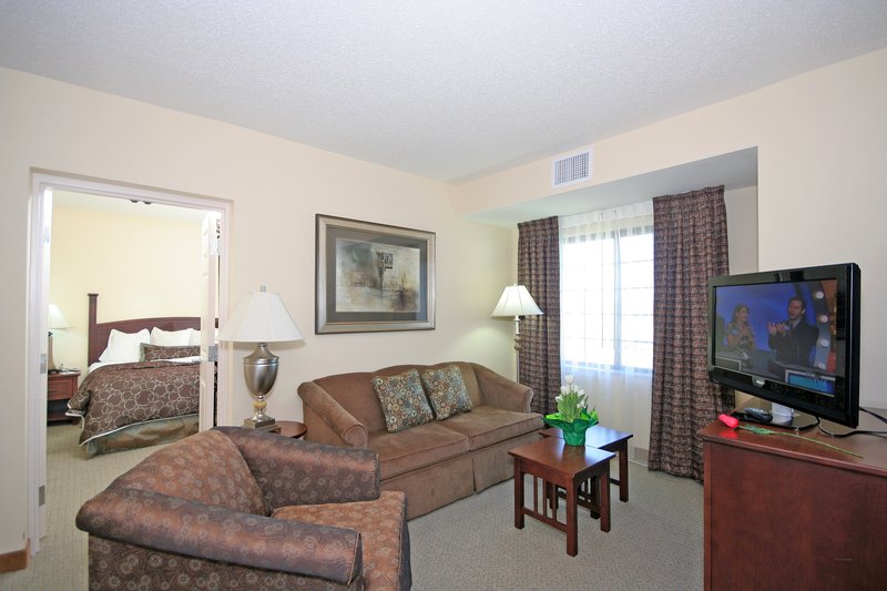 STAYBRIDGE SUITES - Yorktown, VA