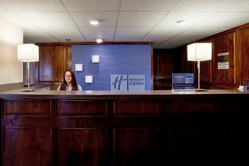 Holiday Inn Express NEWPORT NEWS - Newport News, VA