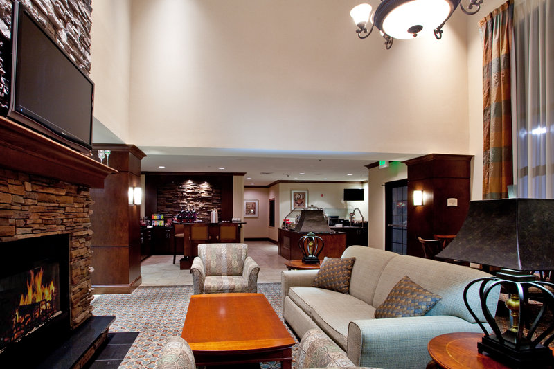 STAYBRIDGE SUITES - Yorktown, VA