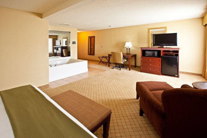 Holiday Inn Express FAIRFIELD - Fairfield, OH