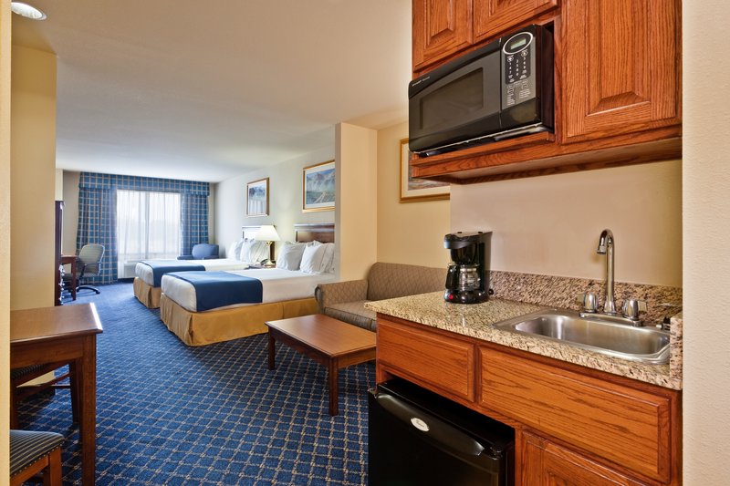 Holiday Inn Express Hotel & Suites Paragould - Paragould, AR