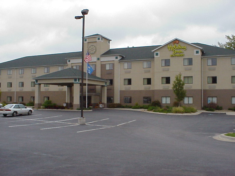 HOLIDAY INN EXPRESS-PORTAGE - Portage, IN