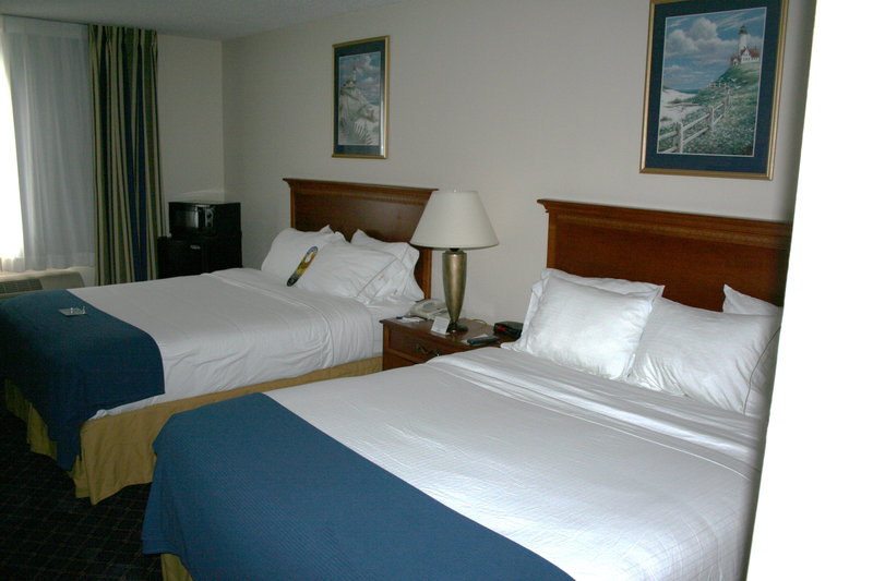 HOLIDAY INN EXPRESS-PORTAGE - Portage, IN