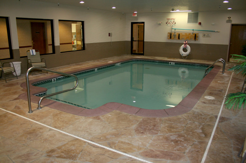 HOLIDAY INN EXPRESS-PORTAGE - Portage, IN