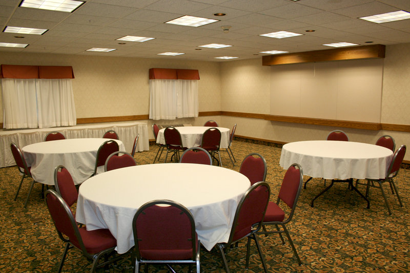 Holiday Inn Express PORTAGE - Portage, IN