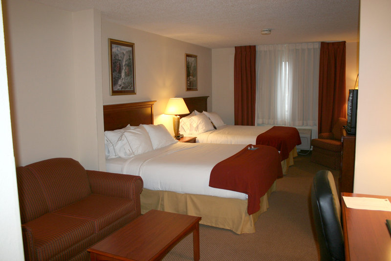 HOLIDAY INN EXPRESS-PORTAGE - Portage, IN