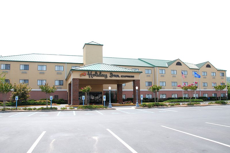 Holiday Inn Express - Pelham, AL