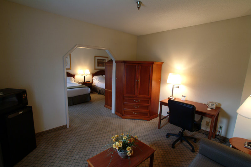 Holiday Inn Express - Pelham, AL