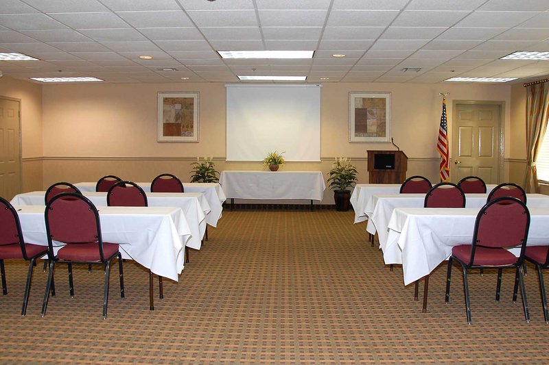 Holiday Inn Express - Pelham, AL
