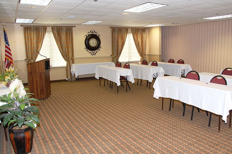 Holiday Inn Express - Pelham, AL