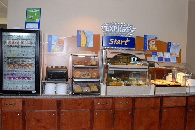 Holiday Inn Express - Pelham, AL