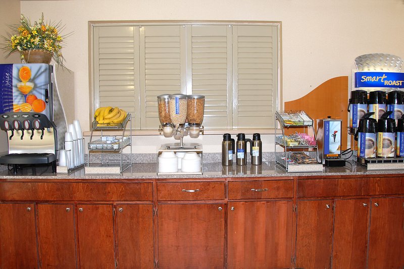 Holiday Inn Express - Pelham, AL