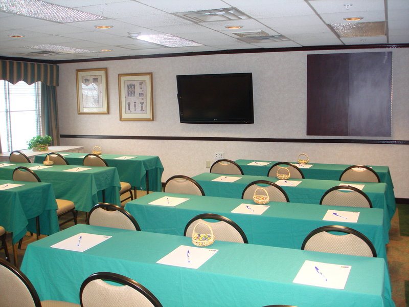 Holiday Inn Express BOSTON-MILFORD - Milford, MA