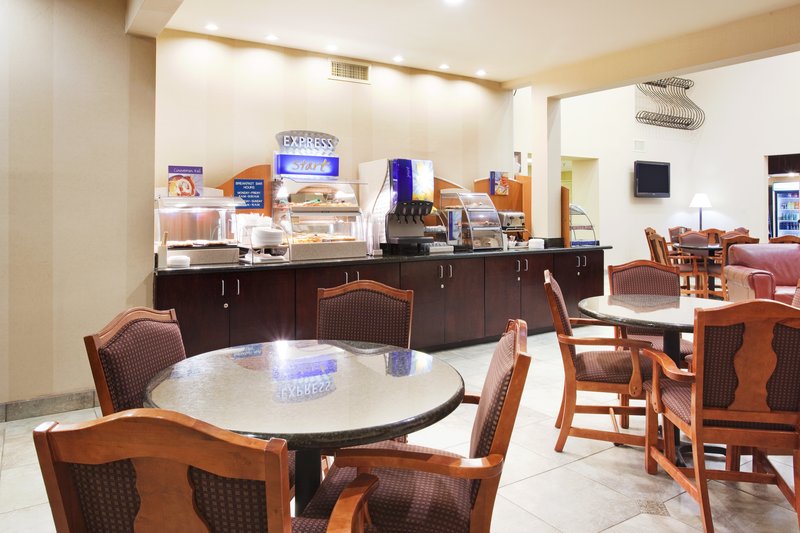 Holiday Inn Express & Suites FARMINGTON (BLOOMFIELD) - Farmington, NM